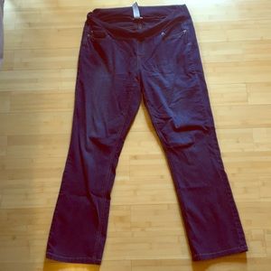XL Maternity Jeans